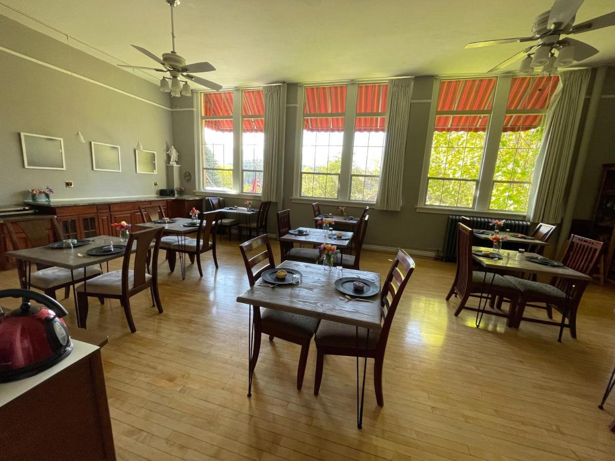 Northside School Bed & Breakfast Bonners Ferry Bagian luar foto