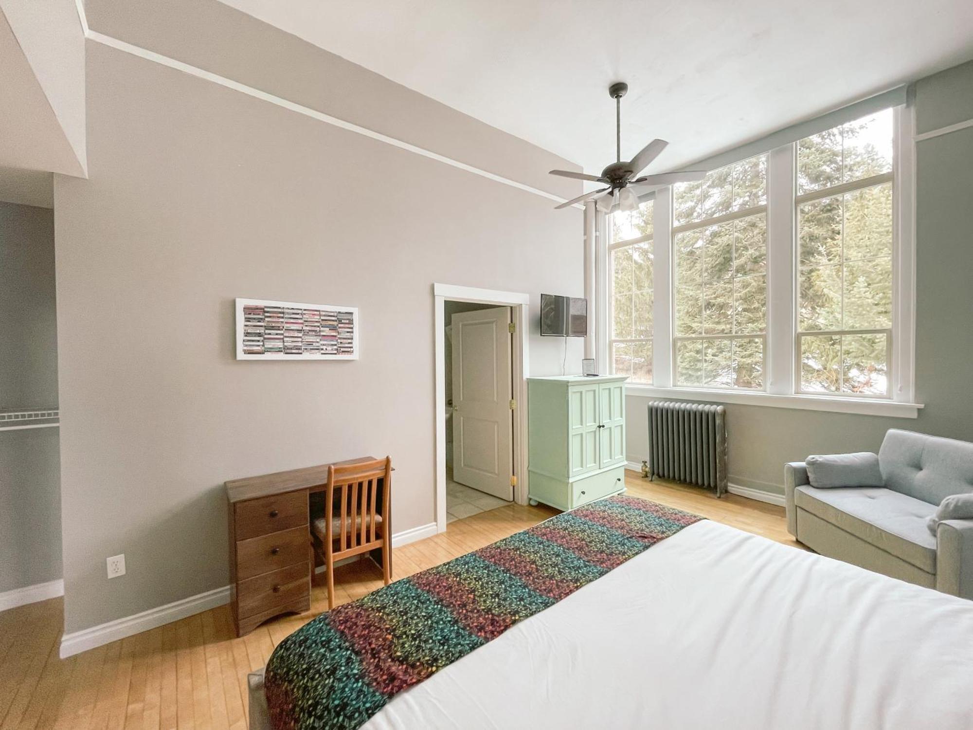 Northside School Bed & Breakfast Bonners Ferry Bagian luar foto
