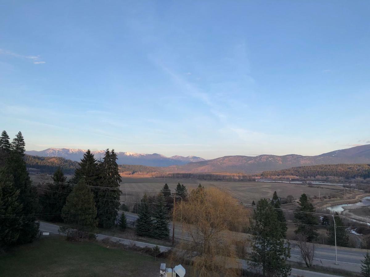 Northside School Bed & Breakfast Bonners Ferry Bagian luar foto
