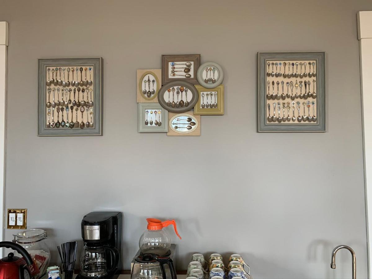 Northside School Bed & Breakfast Bonners Ferry Bagian luar foto